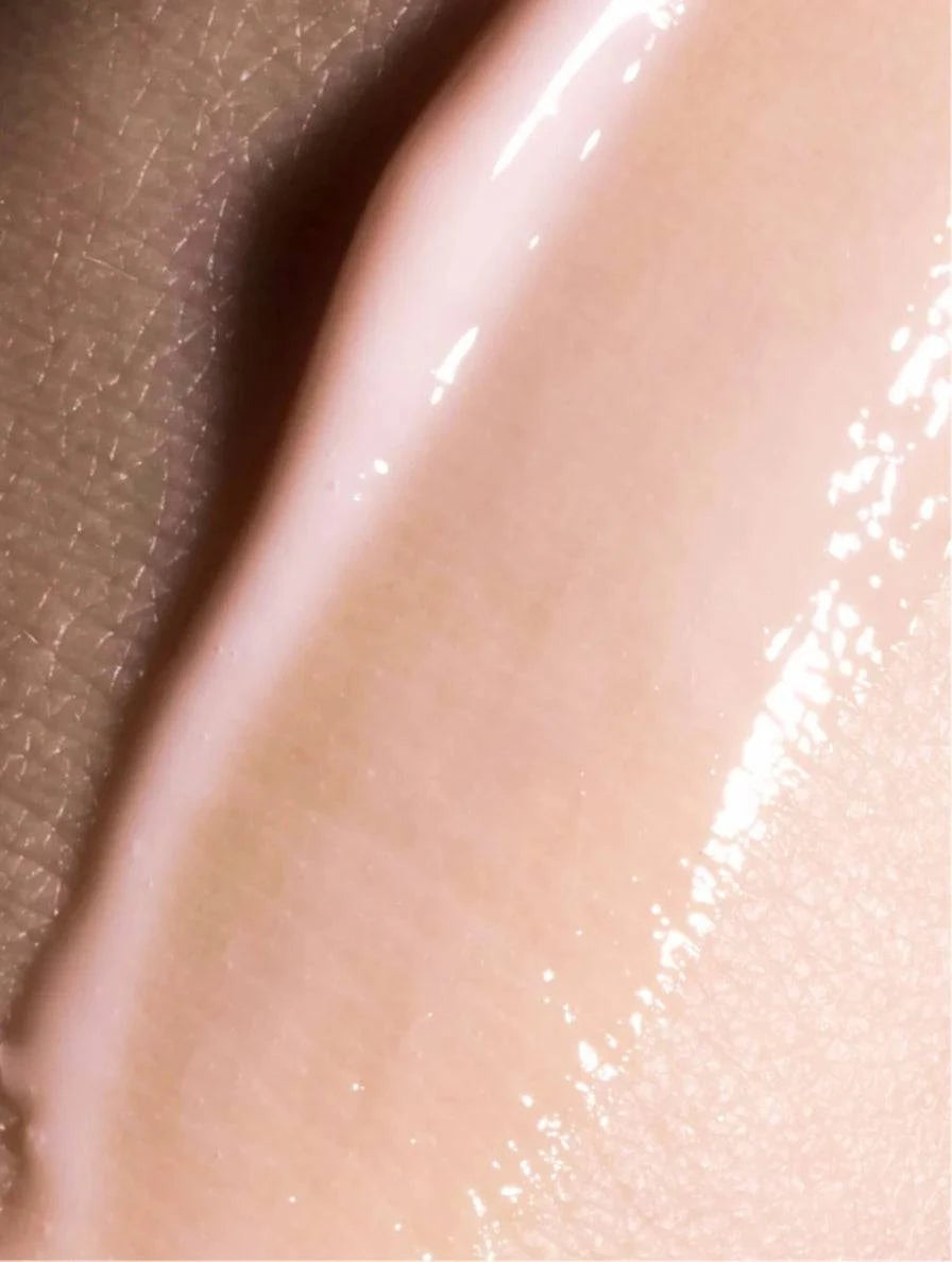 GLOWIST Peptide Renewal Serum with Hyaluronic Acid in a sleek bottle, showcasing its hydrating formula.